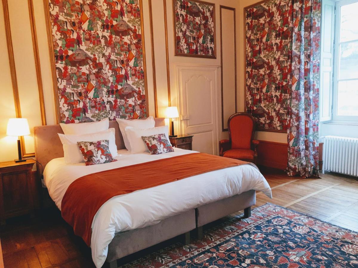Chateau De Mauvilly Bed and Breakfast Exteriör bild