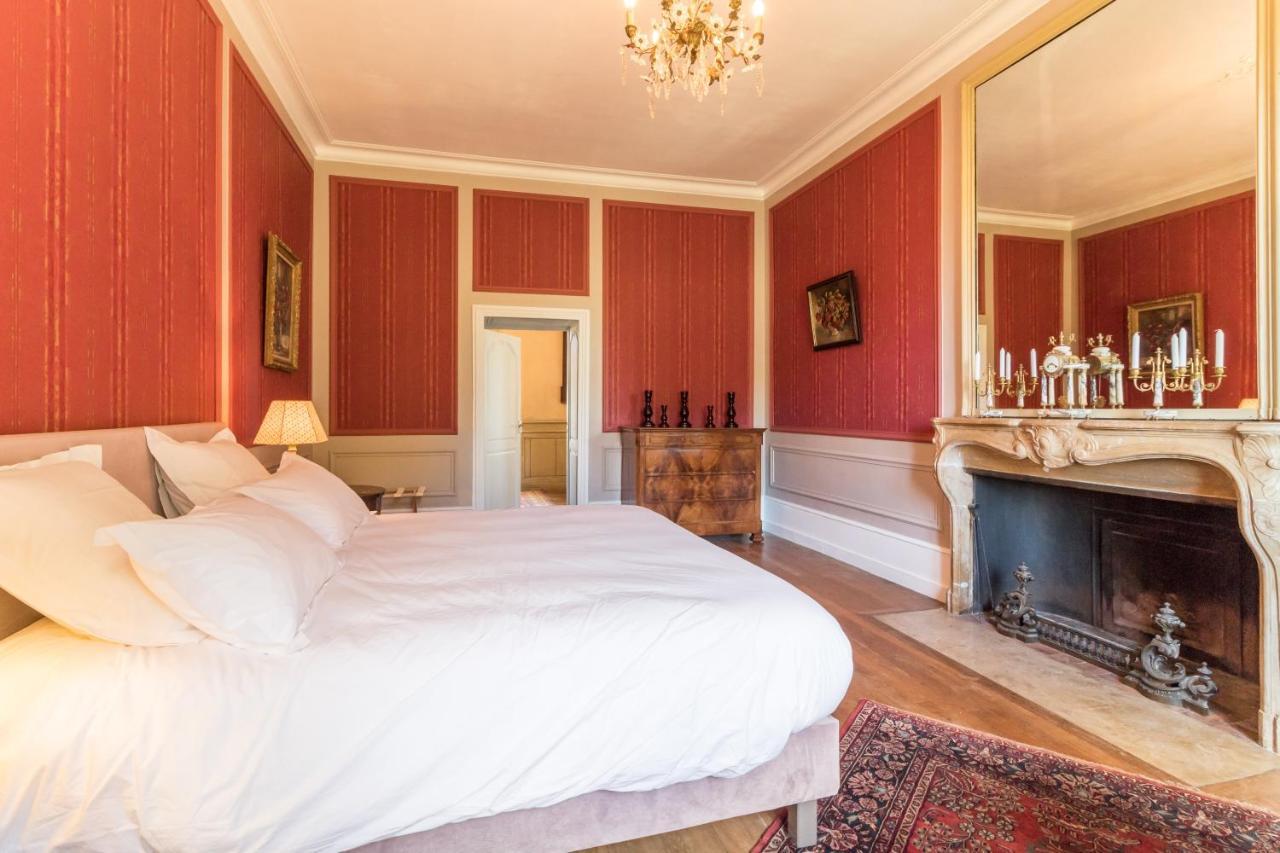 Chateau De Mauvilly Bed and Breakfast Exteriör bild